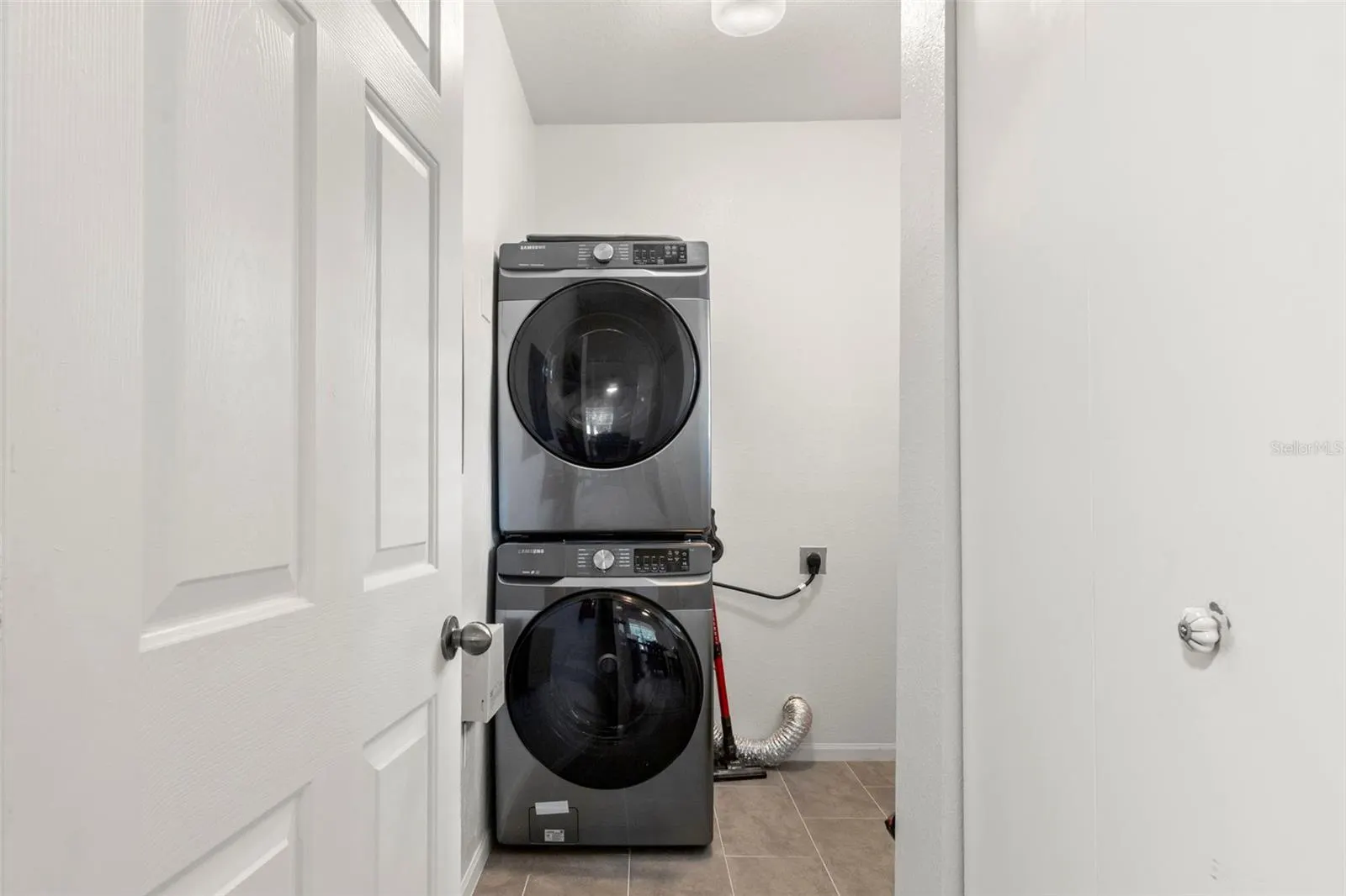 2279 PORTOFINO PL #20-2024 #20-2024