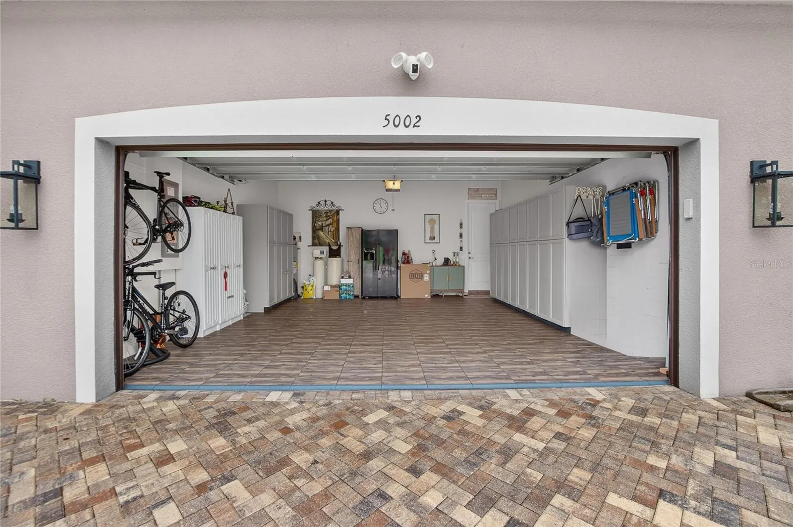 5002 EMERALD ISLE DR