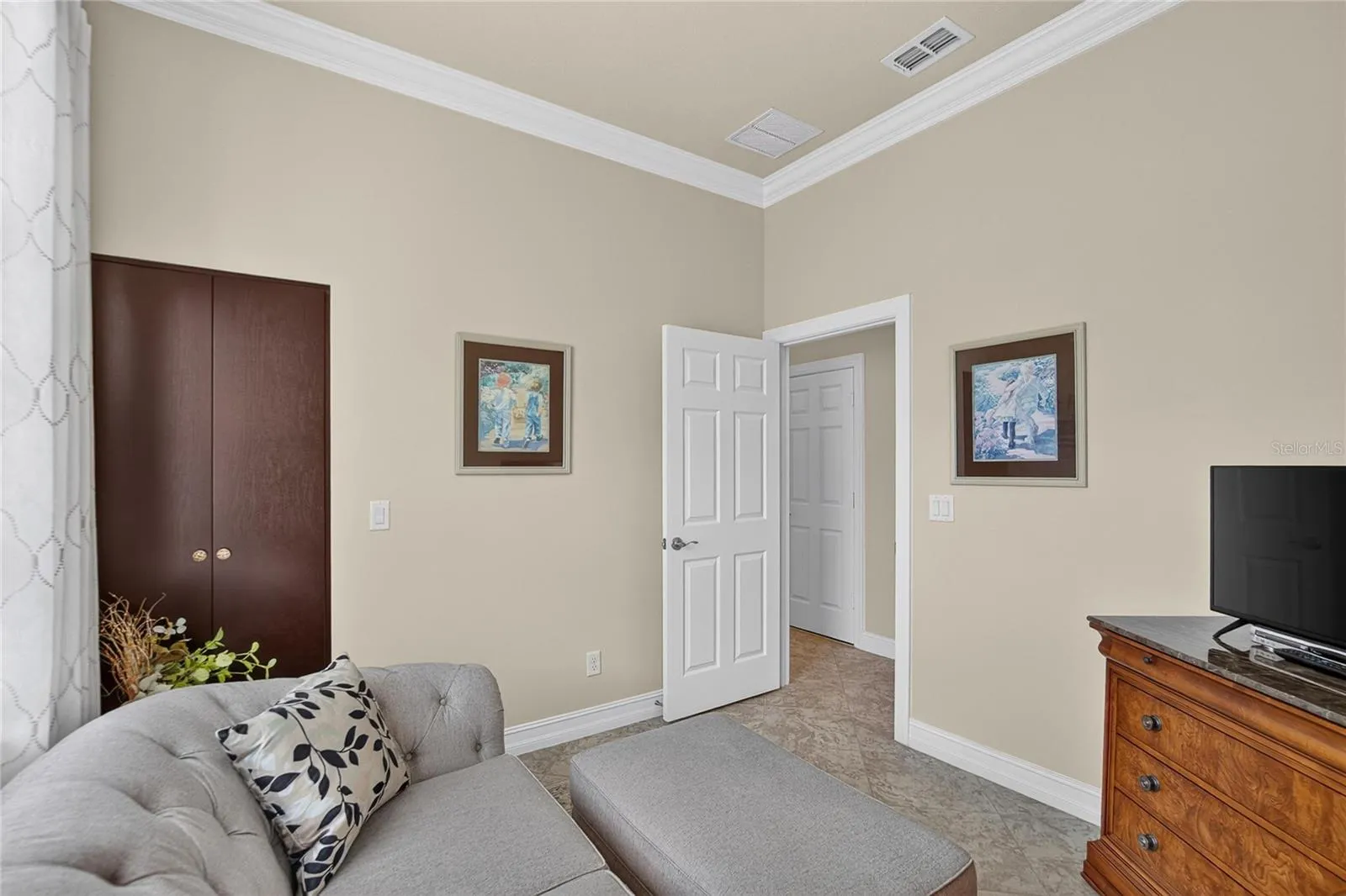 15906 COBBLE MILL DR