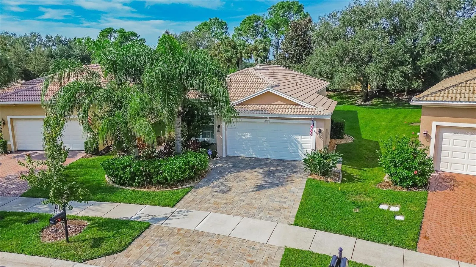15906 COBBLE MILL DR