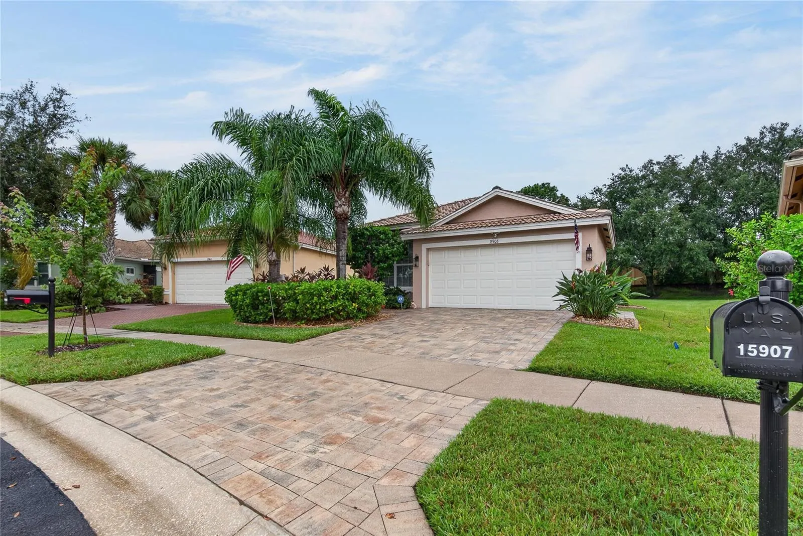 15906 COBBLE MILL DR