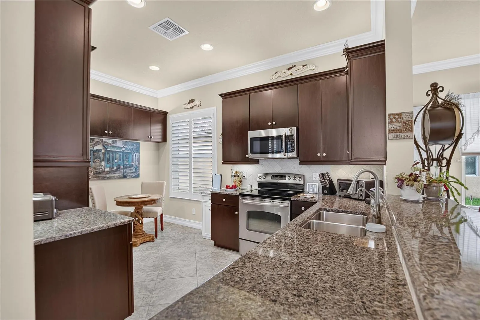 15906 COBBLE MILL DR