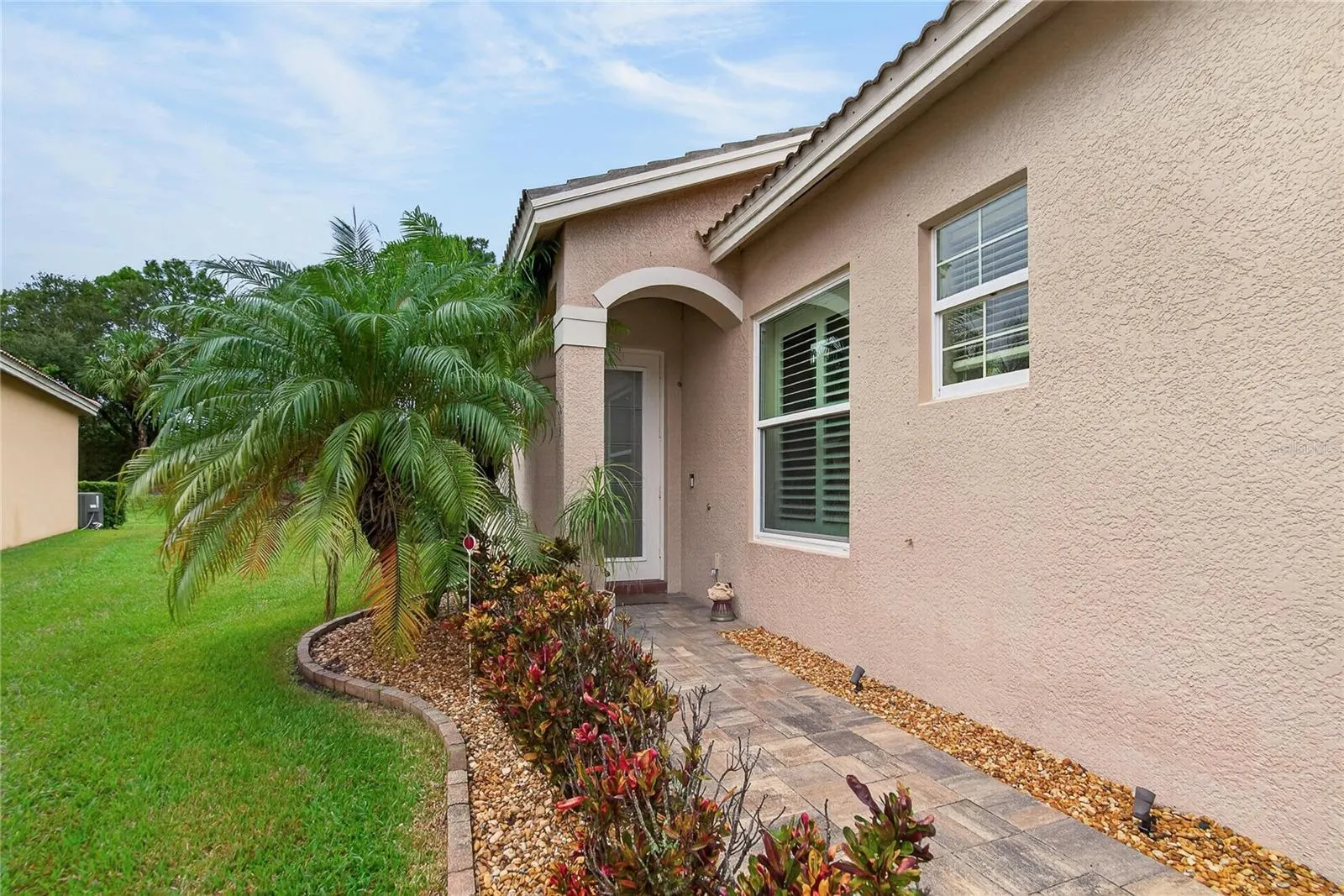 15906 COBBLE MILL DR