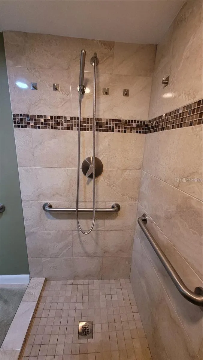 1806 MARINER DR #318 #318