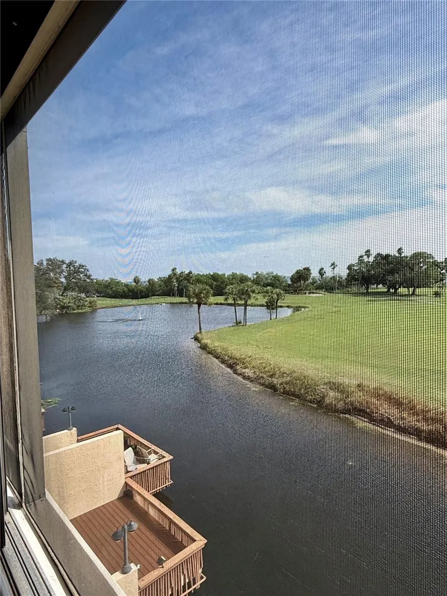 2620 COVE CAY DR #307 #307