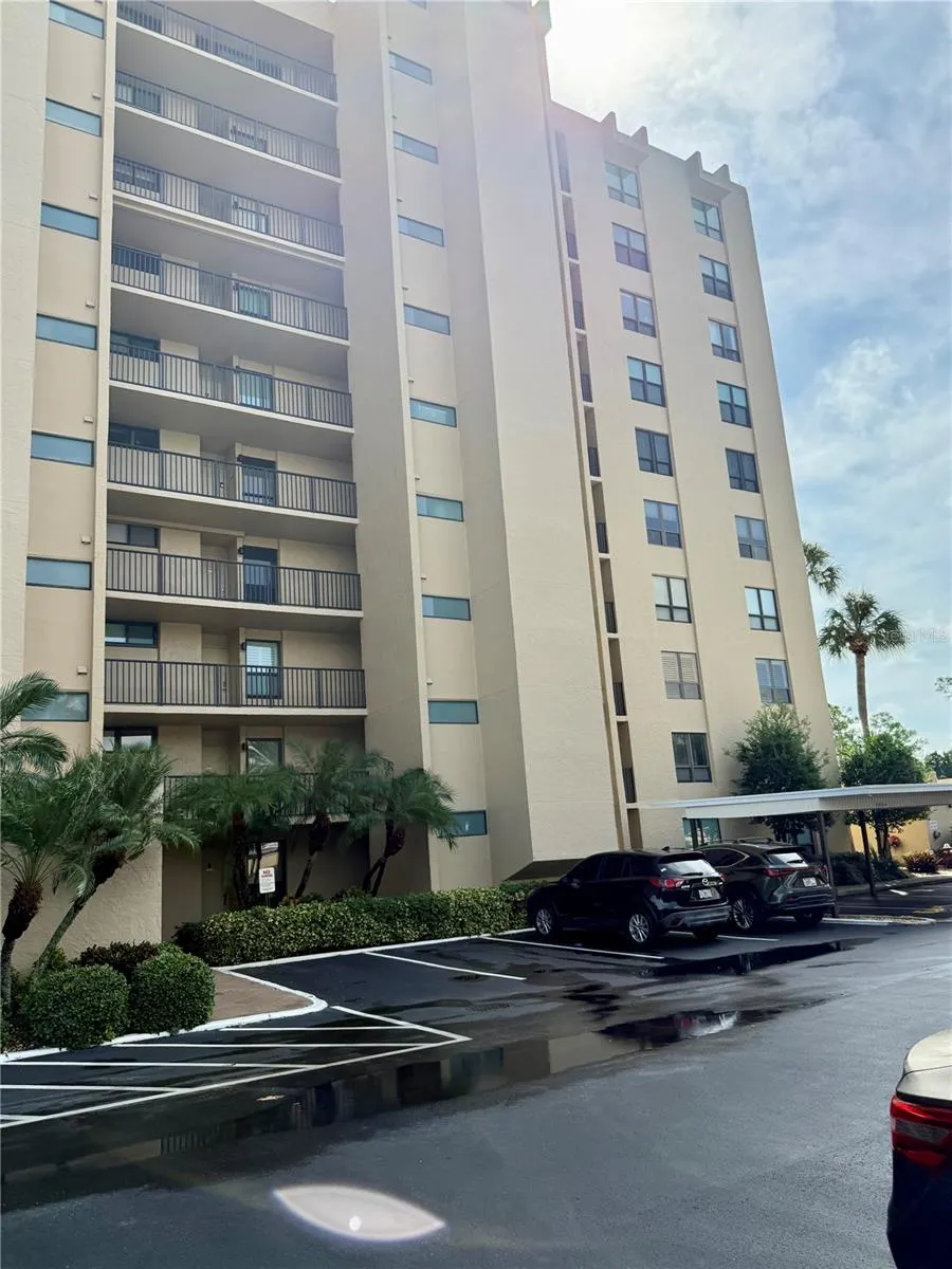 2620 COVE CAY DR #307 #307