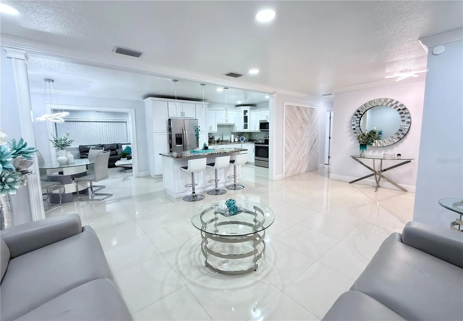 7518 BLOSSOM AVE