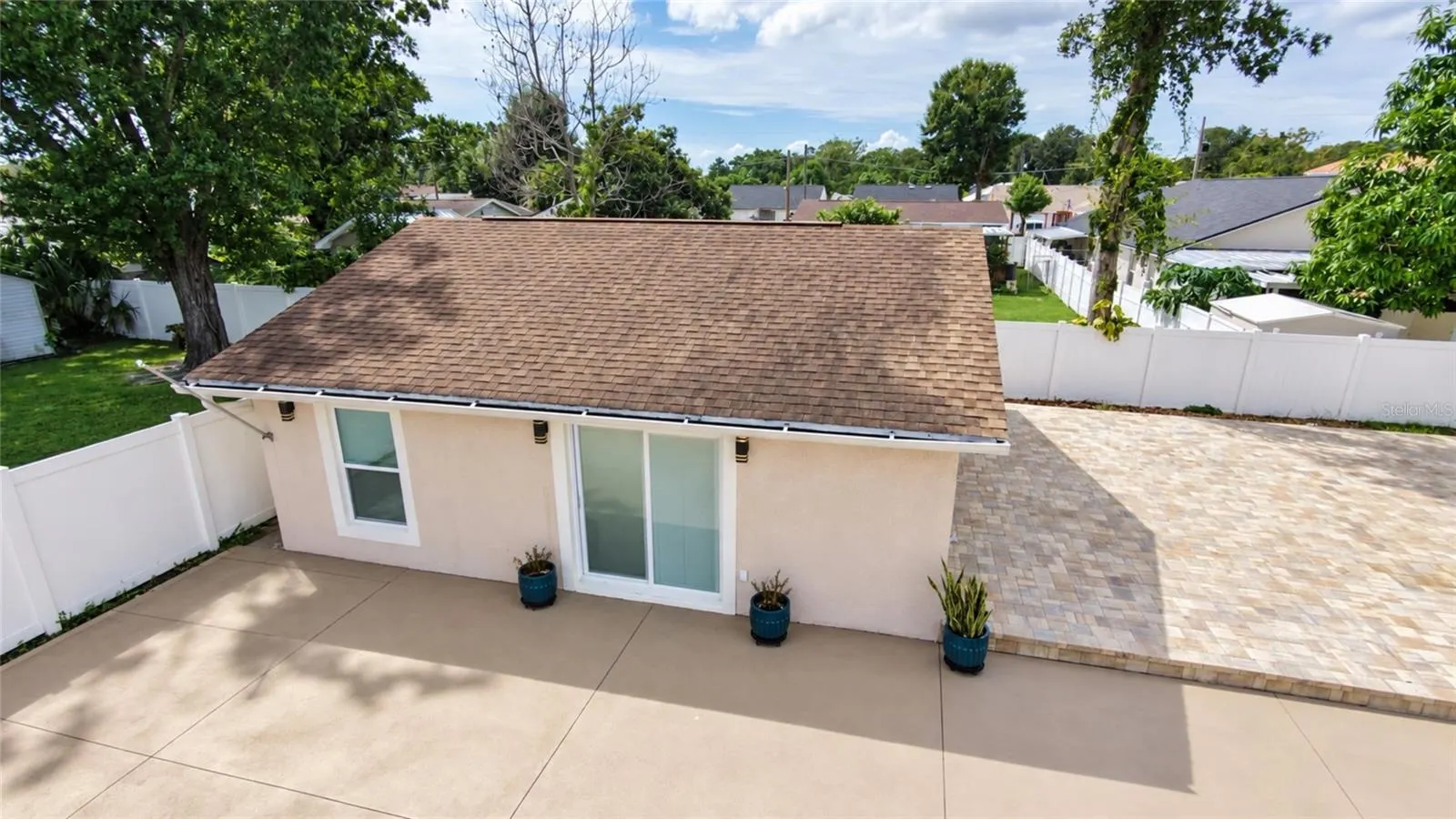 7518 BLOSSOM AVE