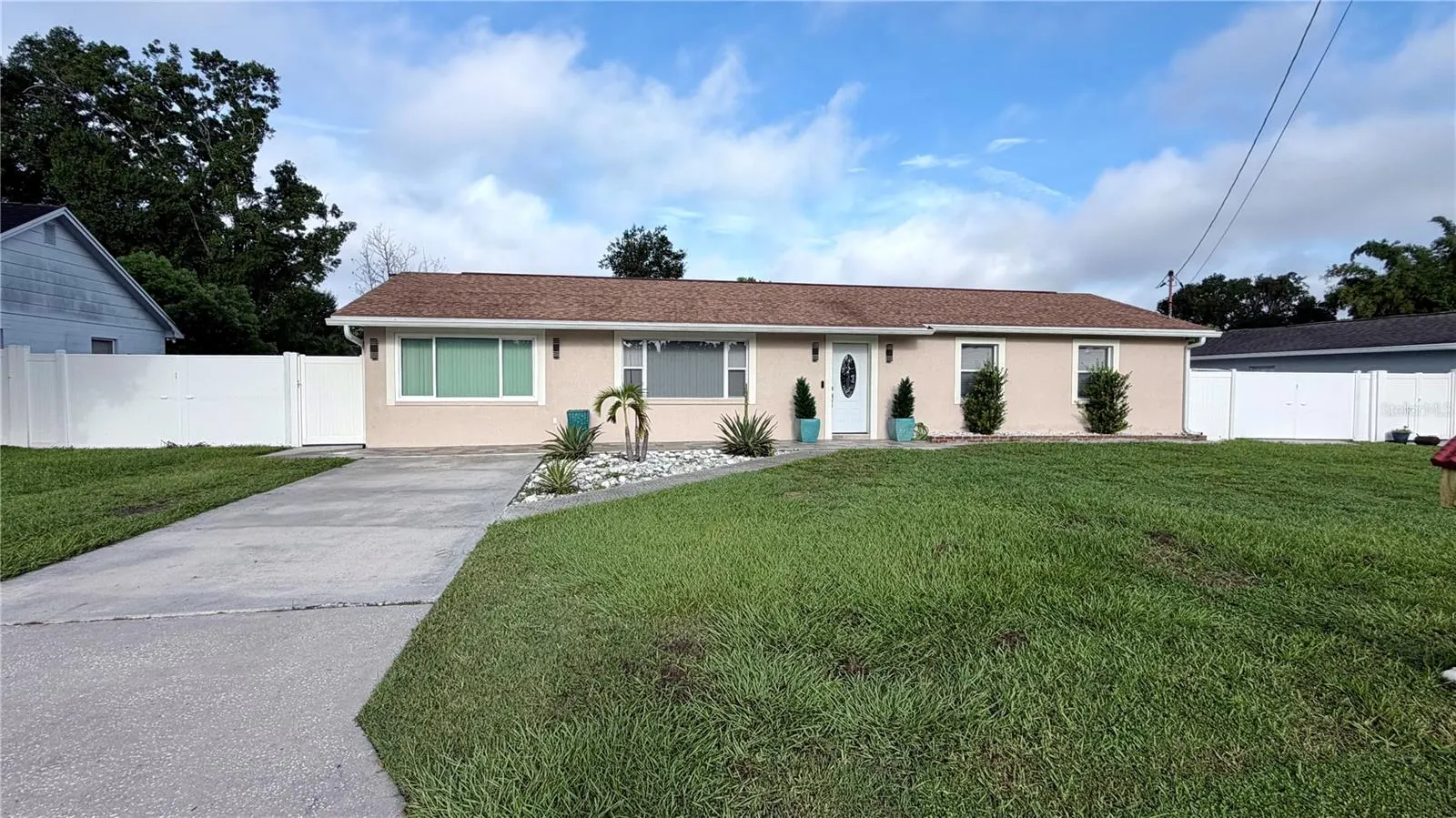 7518 BLOSSOM AVE