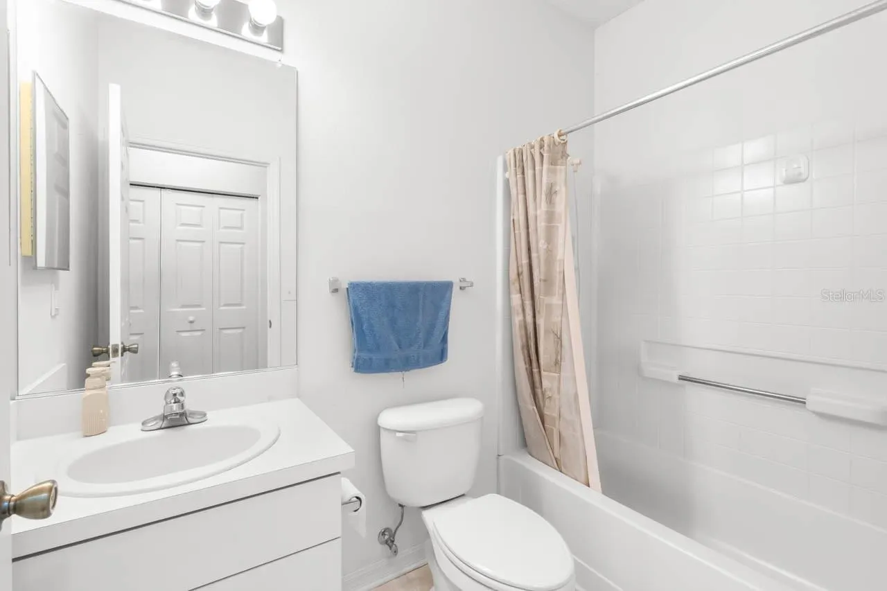 2617 NEWCOMB CT