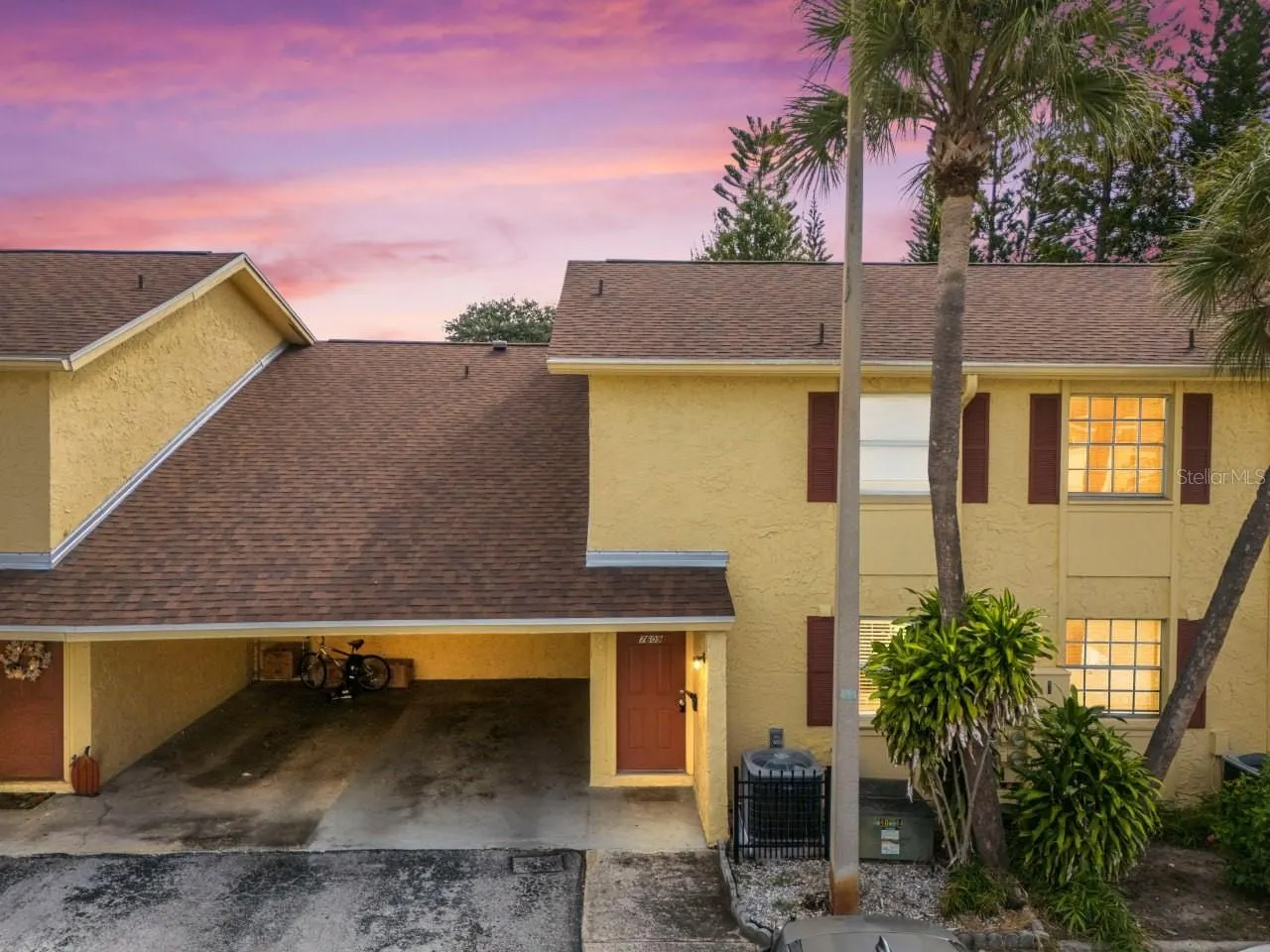 7609 LA MESITA CT