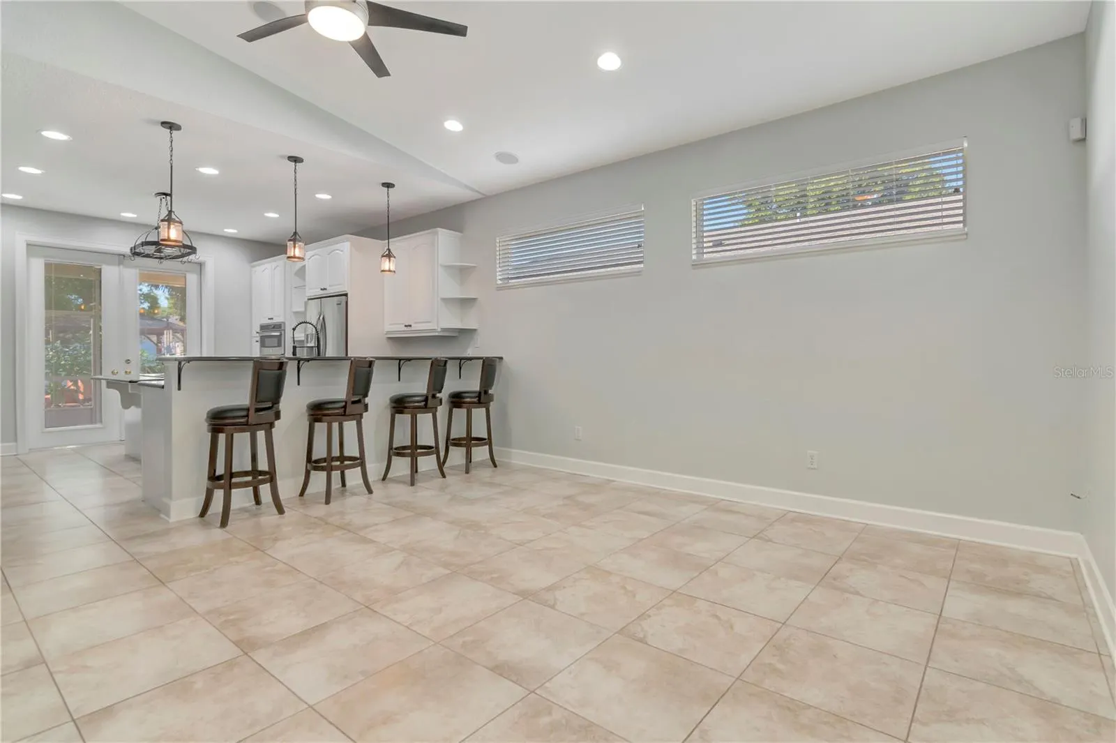 3816 W ESTRELLA ST