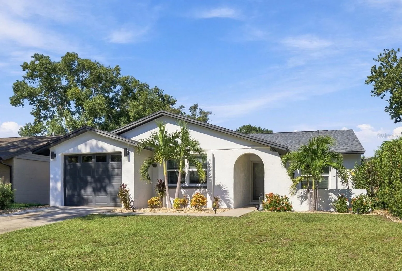 16136 FOXFIRE DR