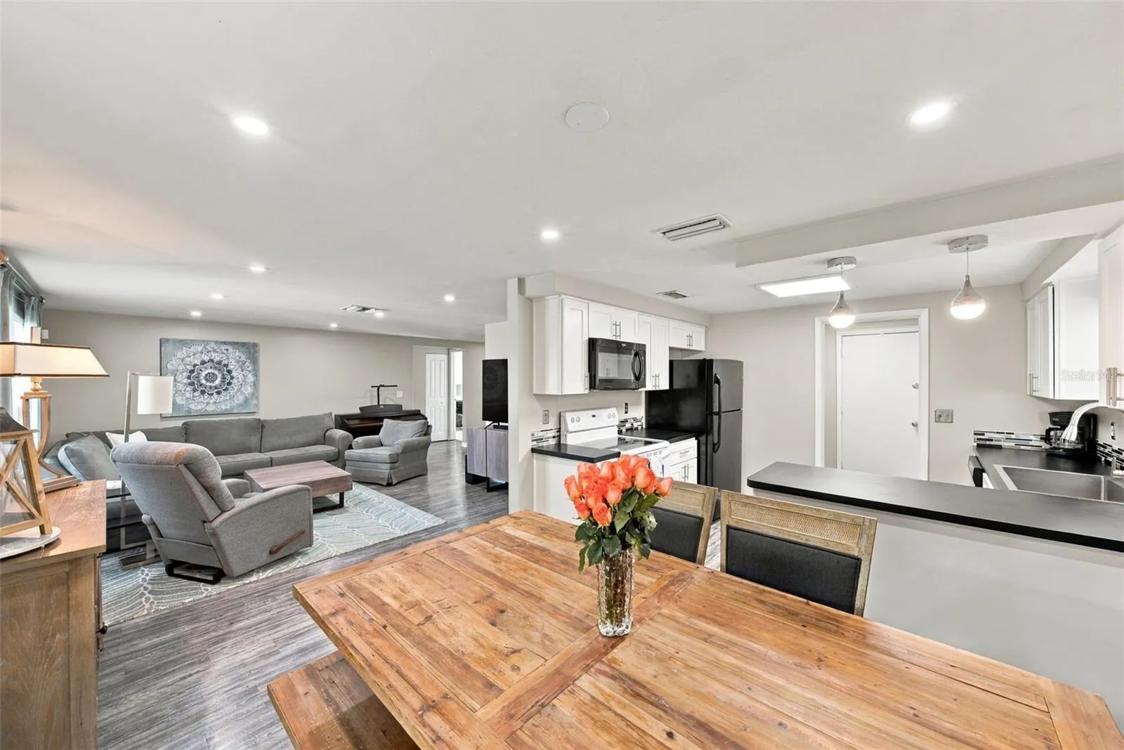 16136 FOXFIRE DR