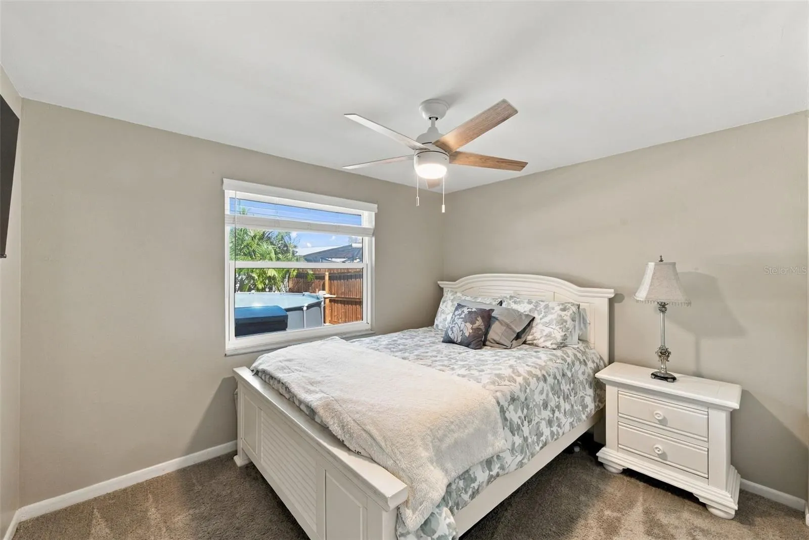 16136 FOXFIRE DR
