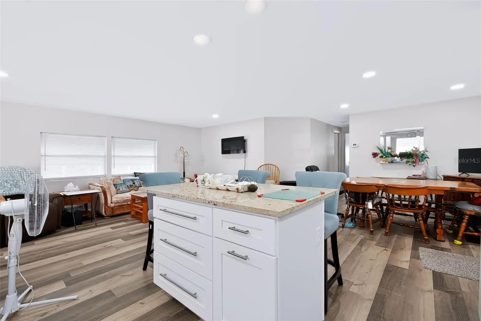 82306 1ST AVE N #306 #306
