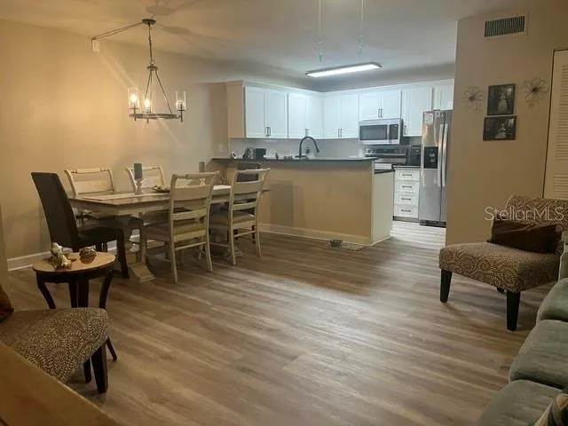 3389 CRYSTAL CT E #D #D