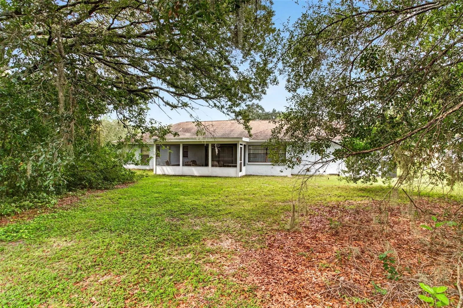 7220 WOODBROOK DR