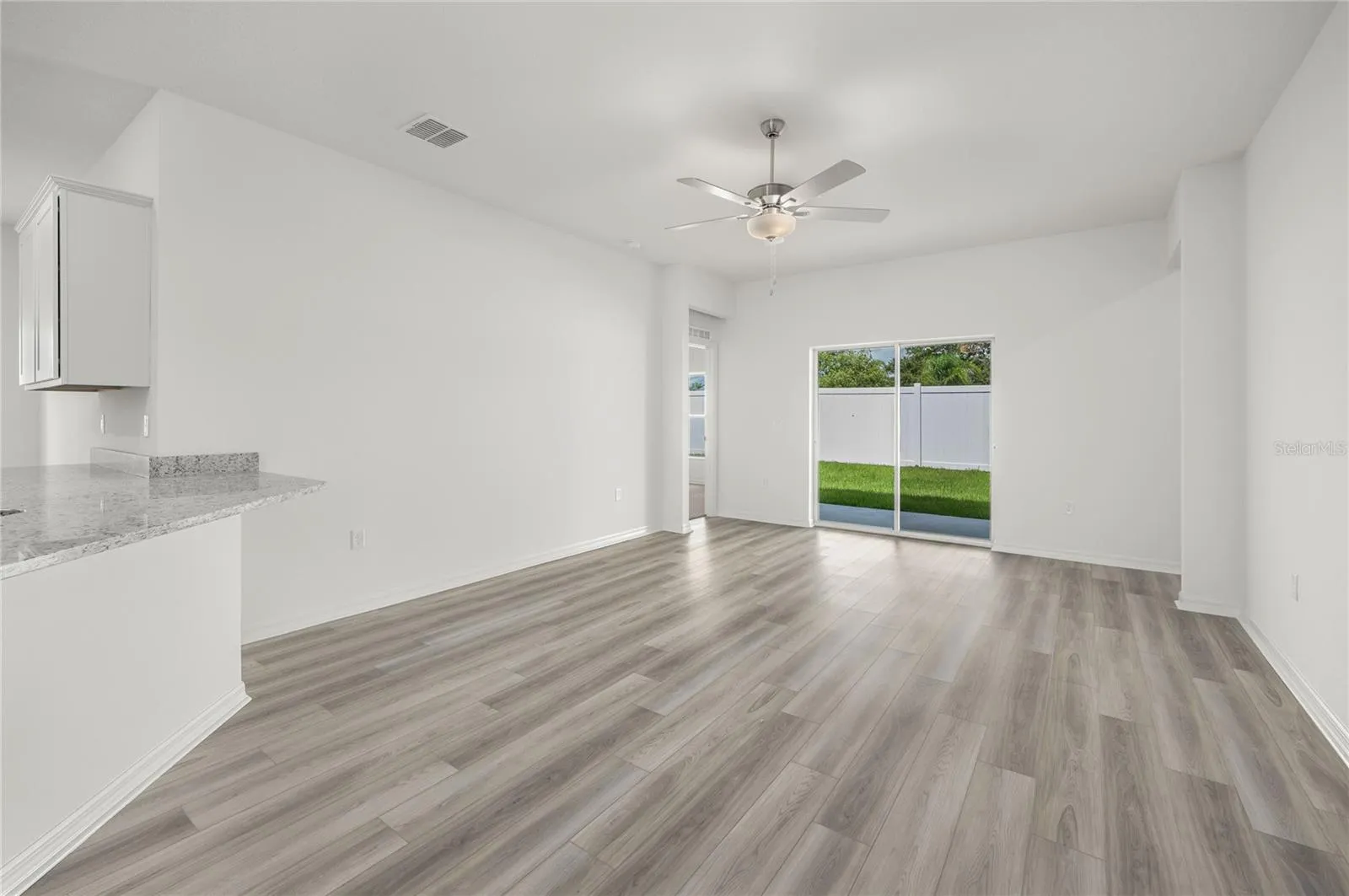 13284 TULA LOOP