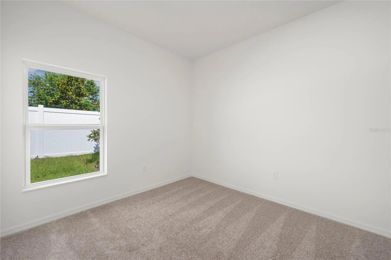 13284 TULA LOOP