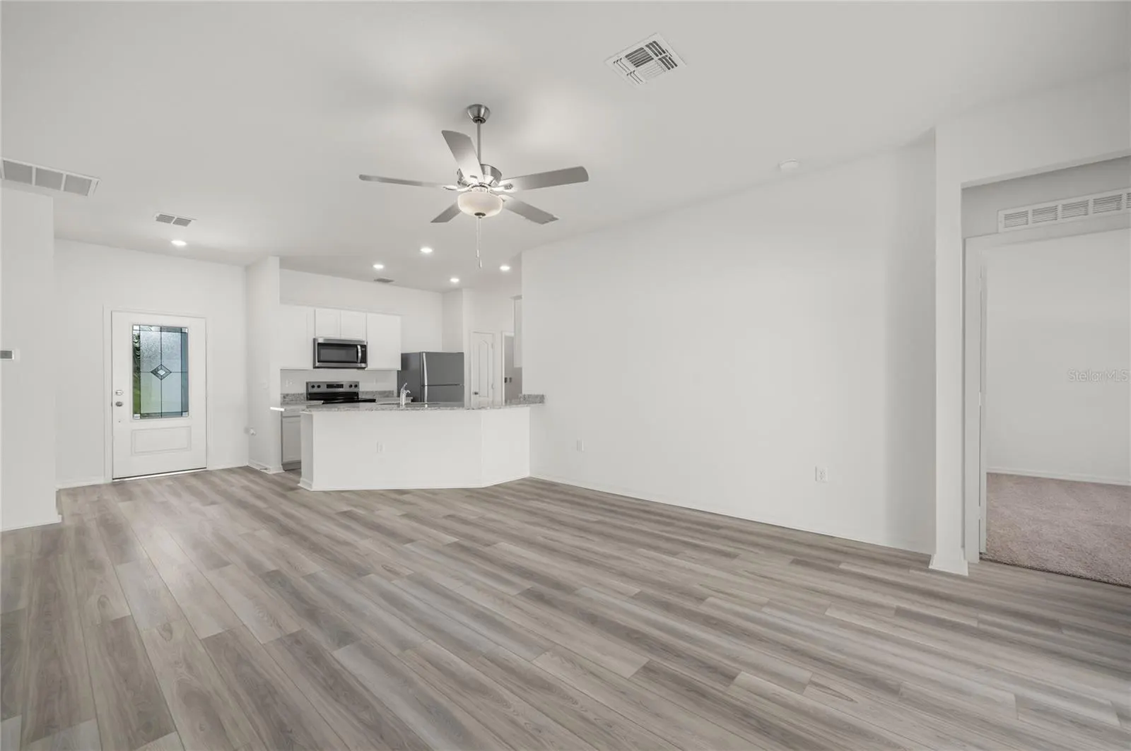 13284 TULA LOOP