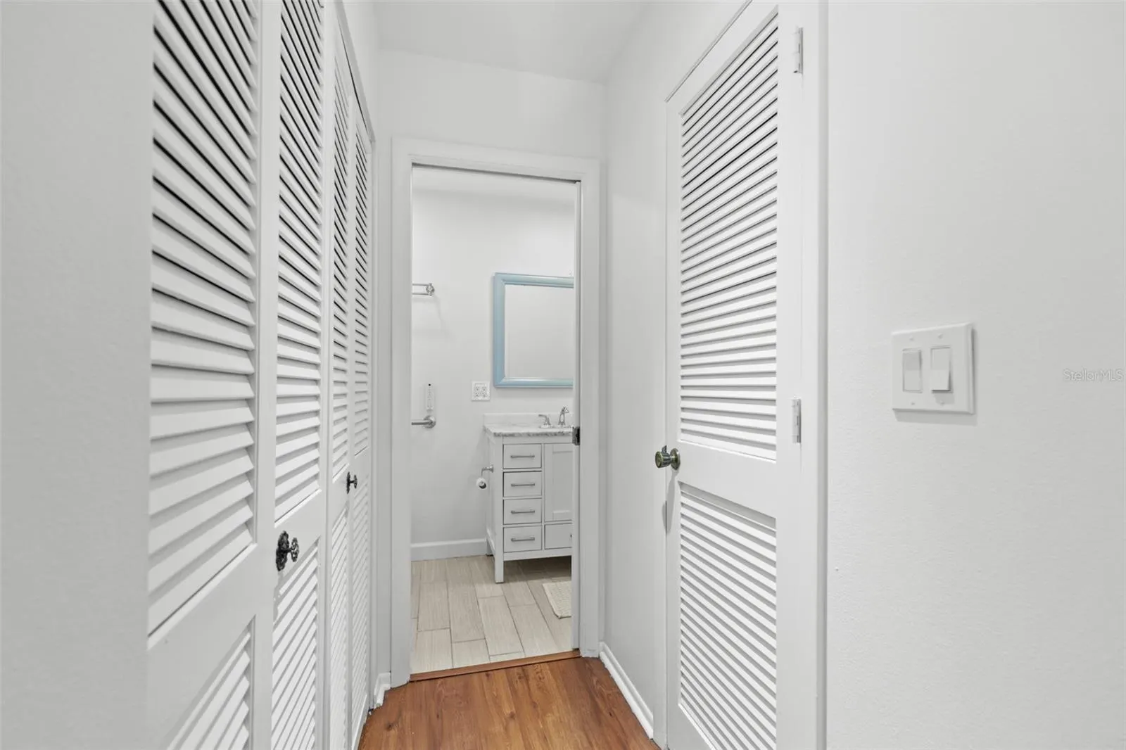 145 BAYSHORE CT
