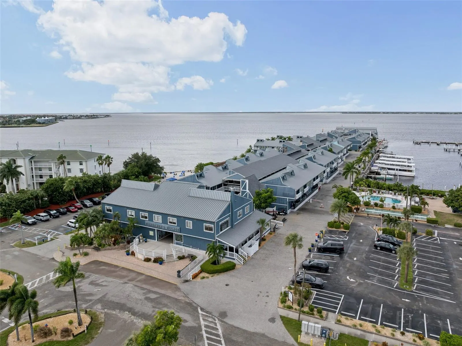 145 BAYSHORE CT