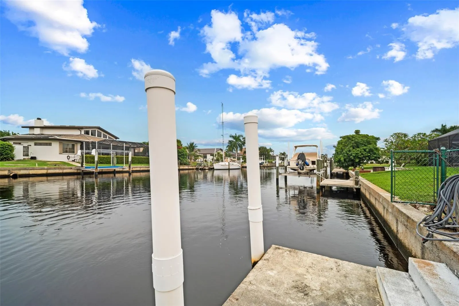 145 BAYSHORE CT