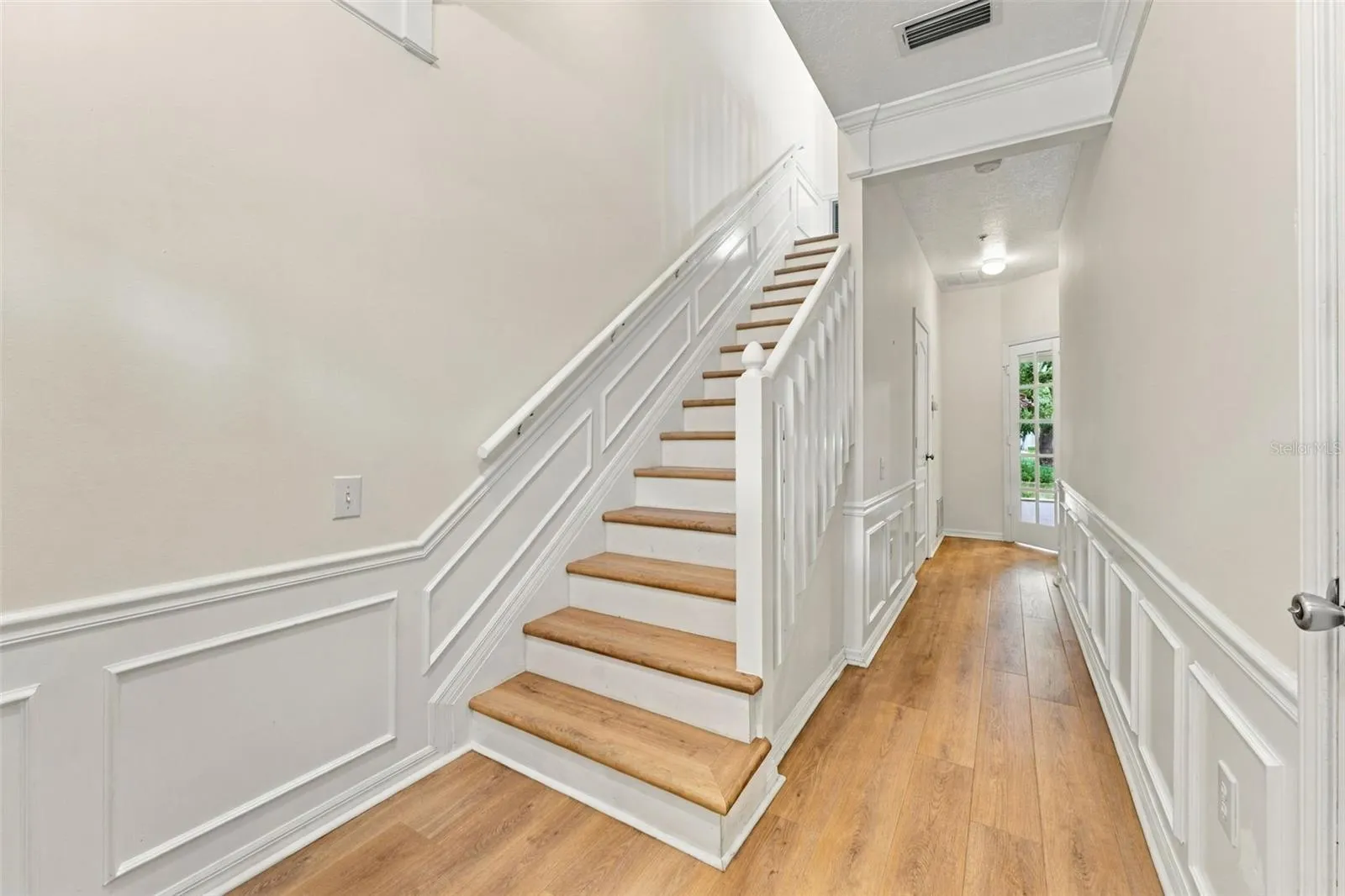 3121 BAYSHORE OAKS DR
