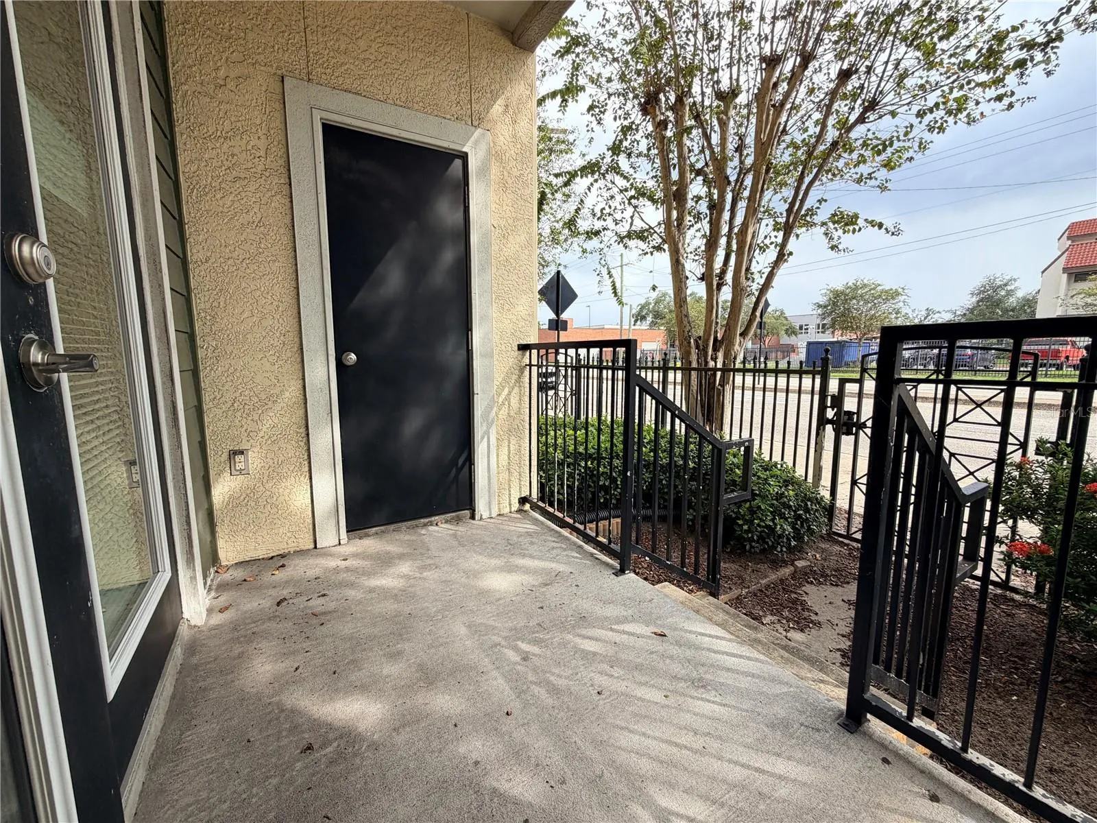 1910 E PALM AVE #8106 #8106