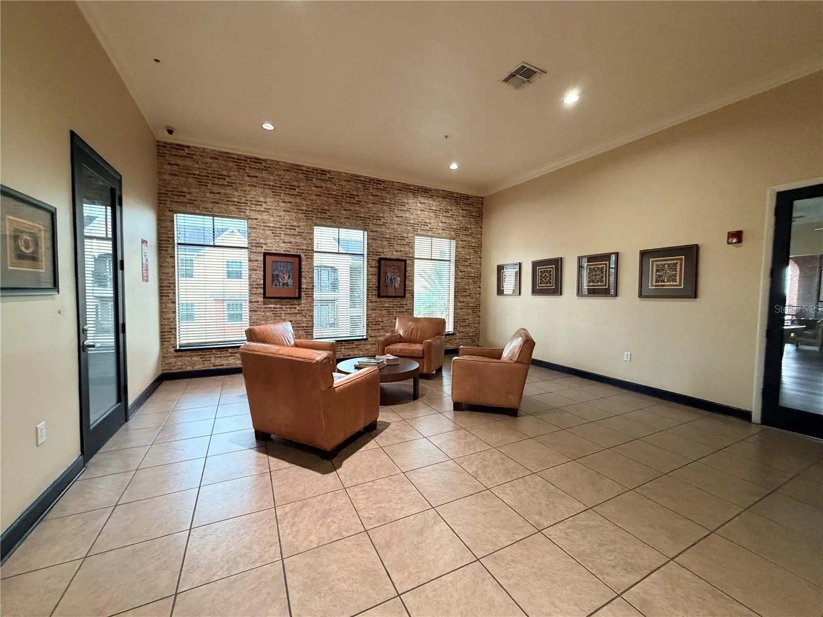 1910 E PALM AVE #8106 #8106
