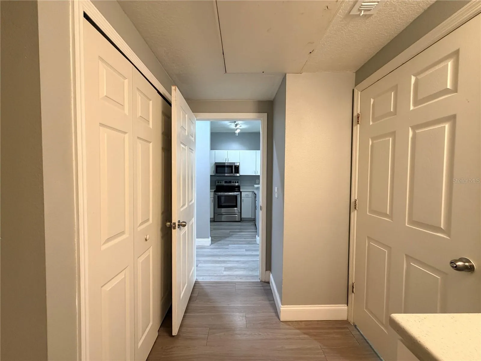 1910 E PALM AVE #8106 #8106