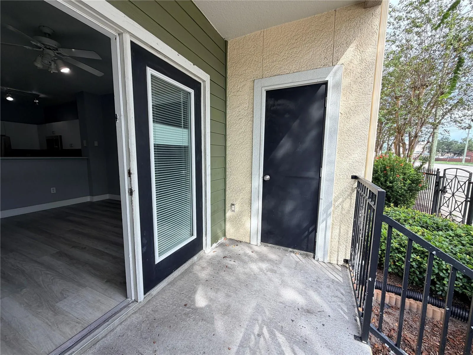 1910 E PALM AVE #8106 #8106