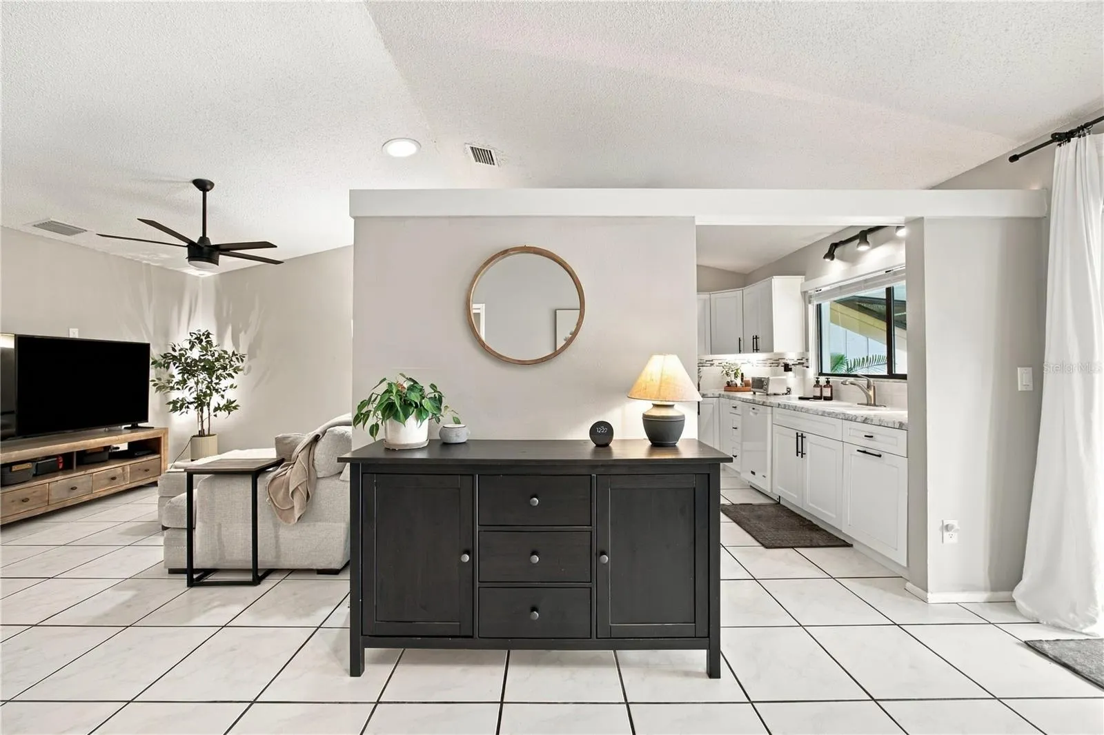 4008 SHORESIDE CIR