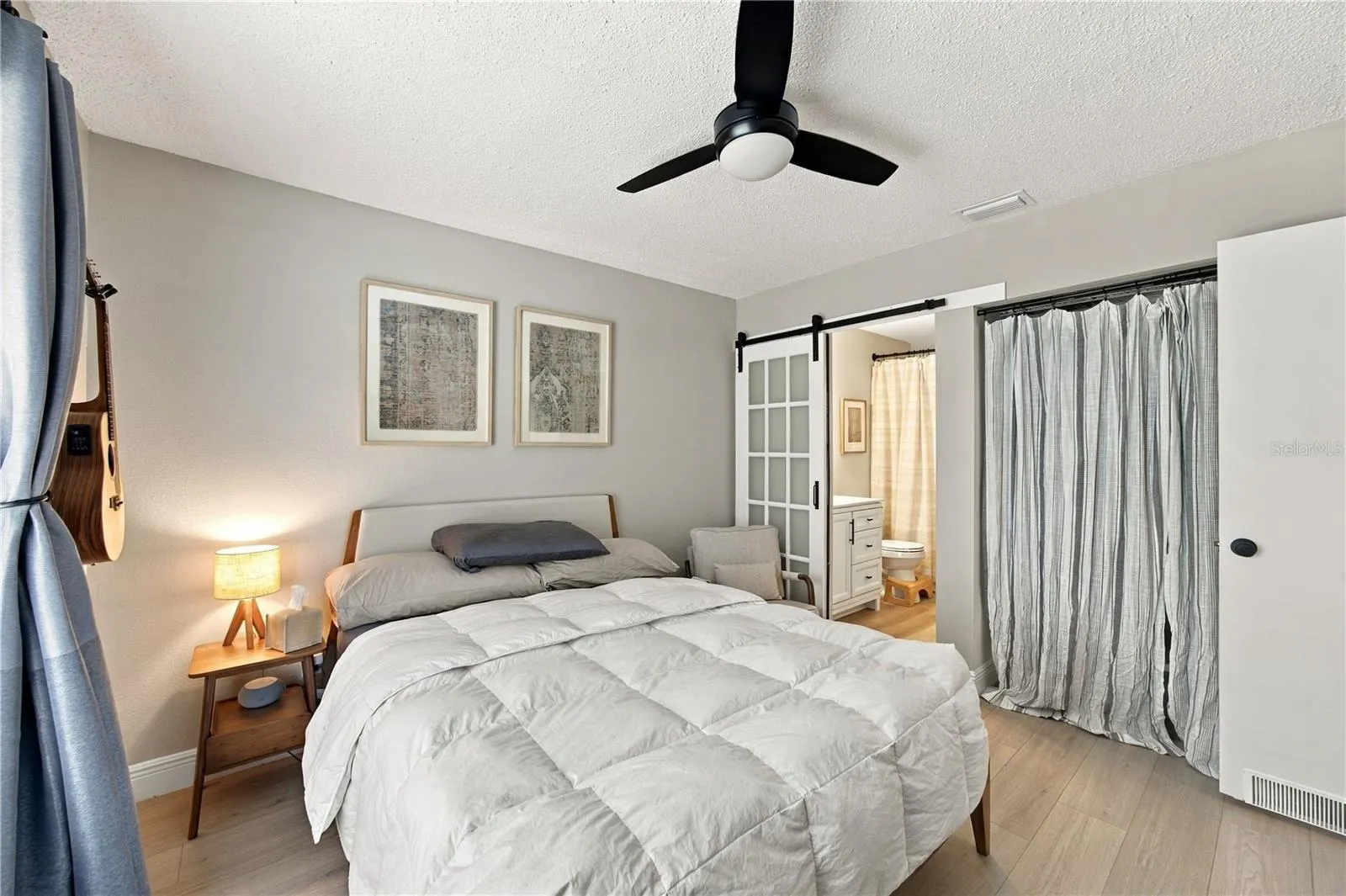 4008 SHORESIDE CIR