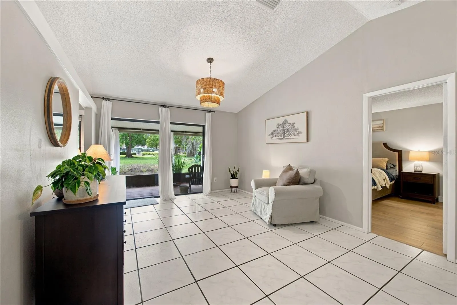 4008 SHORESIDE CIR