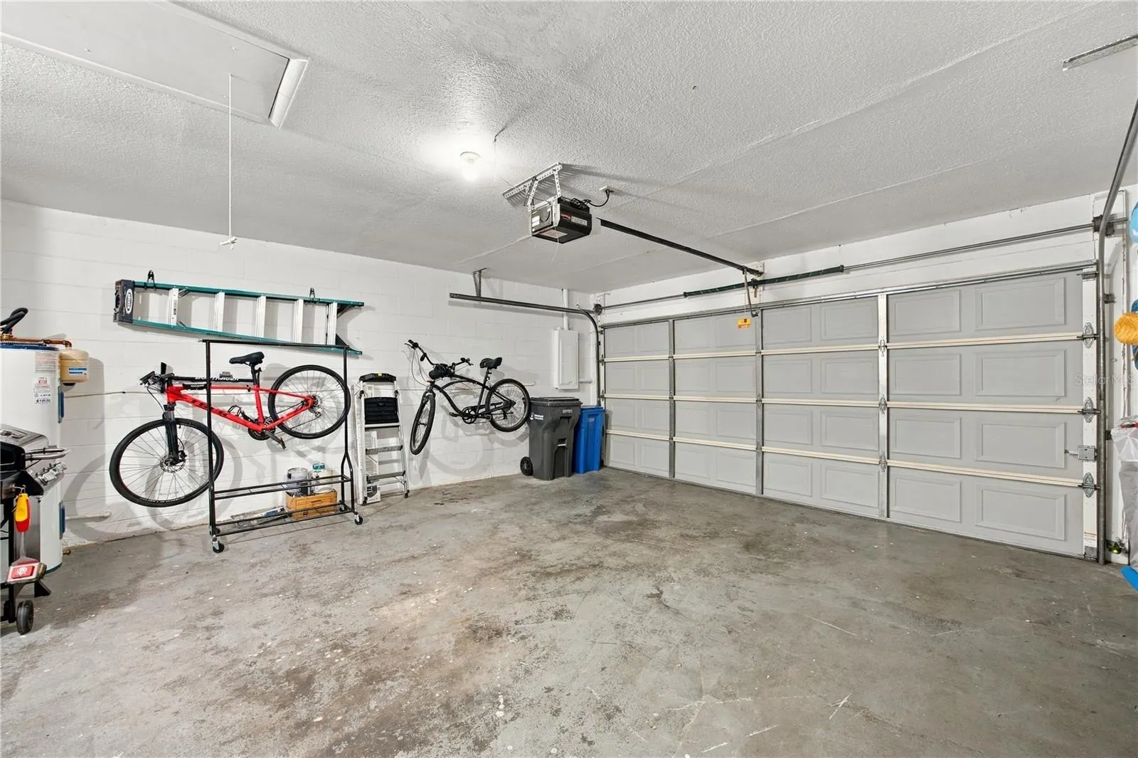 4008 SHORESIDE CIR