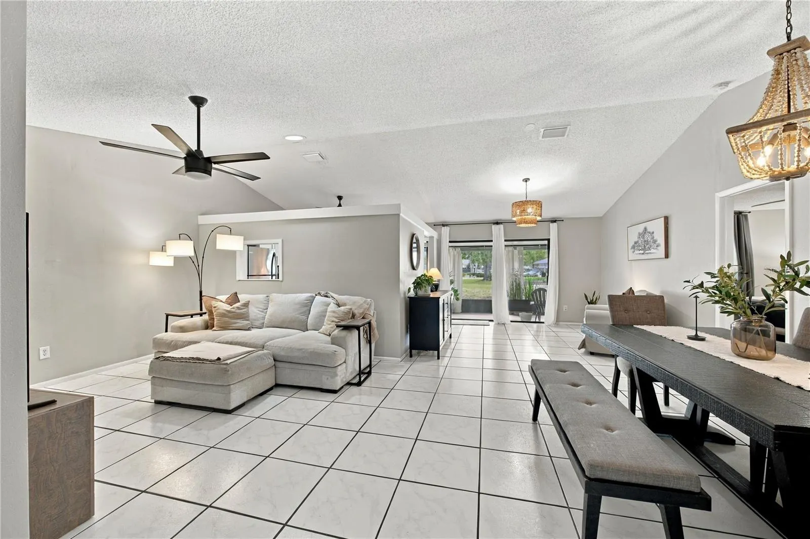 4008 SHORESIDE CIR