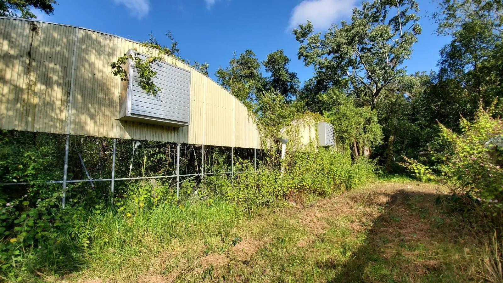 200 W ENGLISH ST