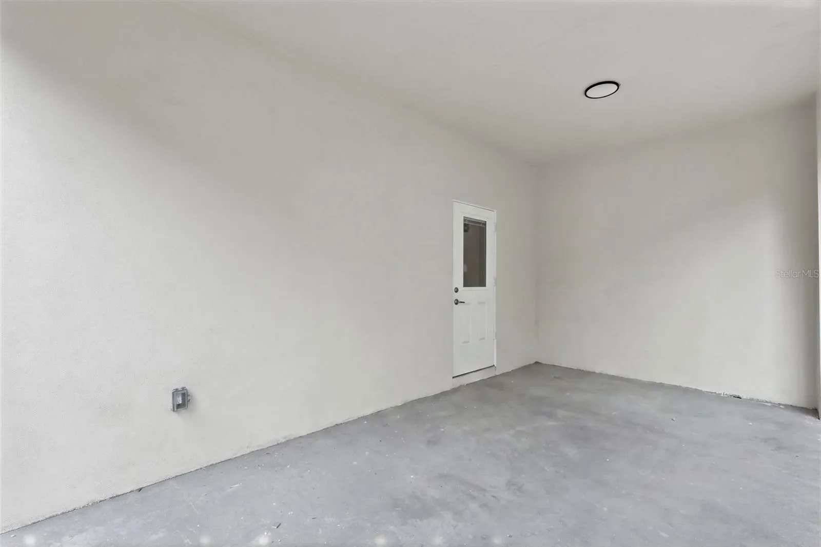 2144 5TH AVE N