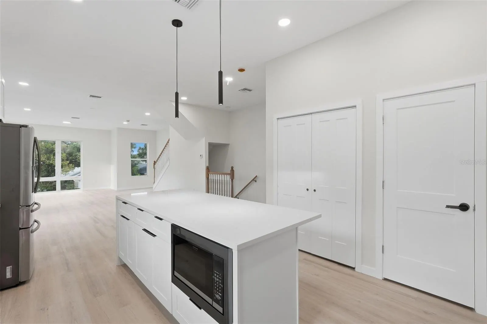 2144 5TH AVE N