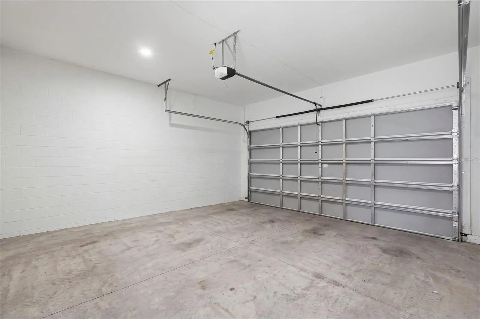 2144 5TH AVE N