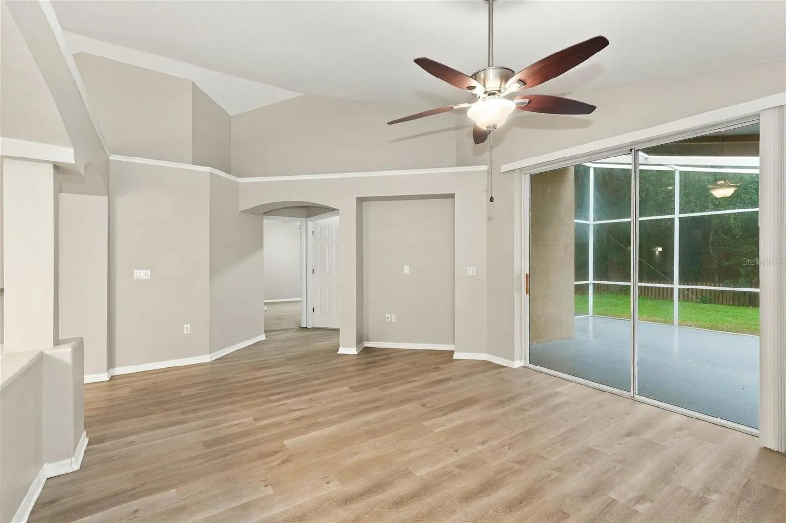 8608 BUTTONBUSH CT