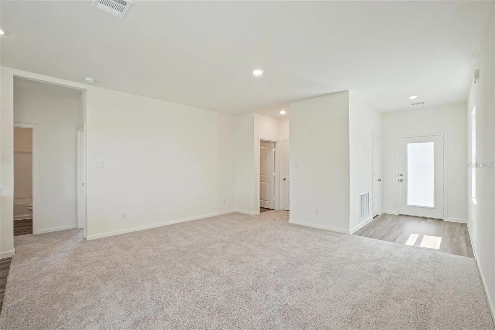 10542 CURVING CREEK