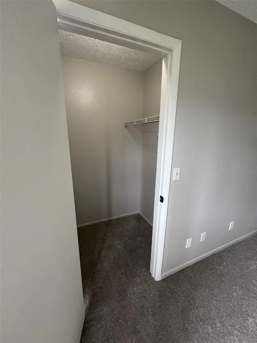2050 HUNTERS GLEN DR #614 #614
