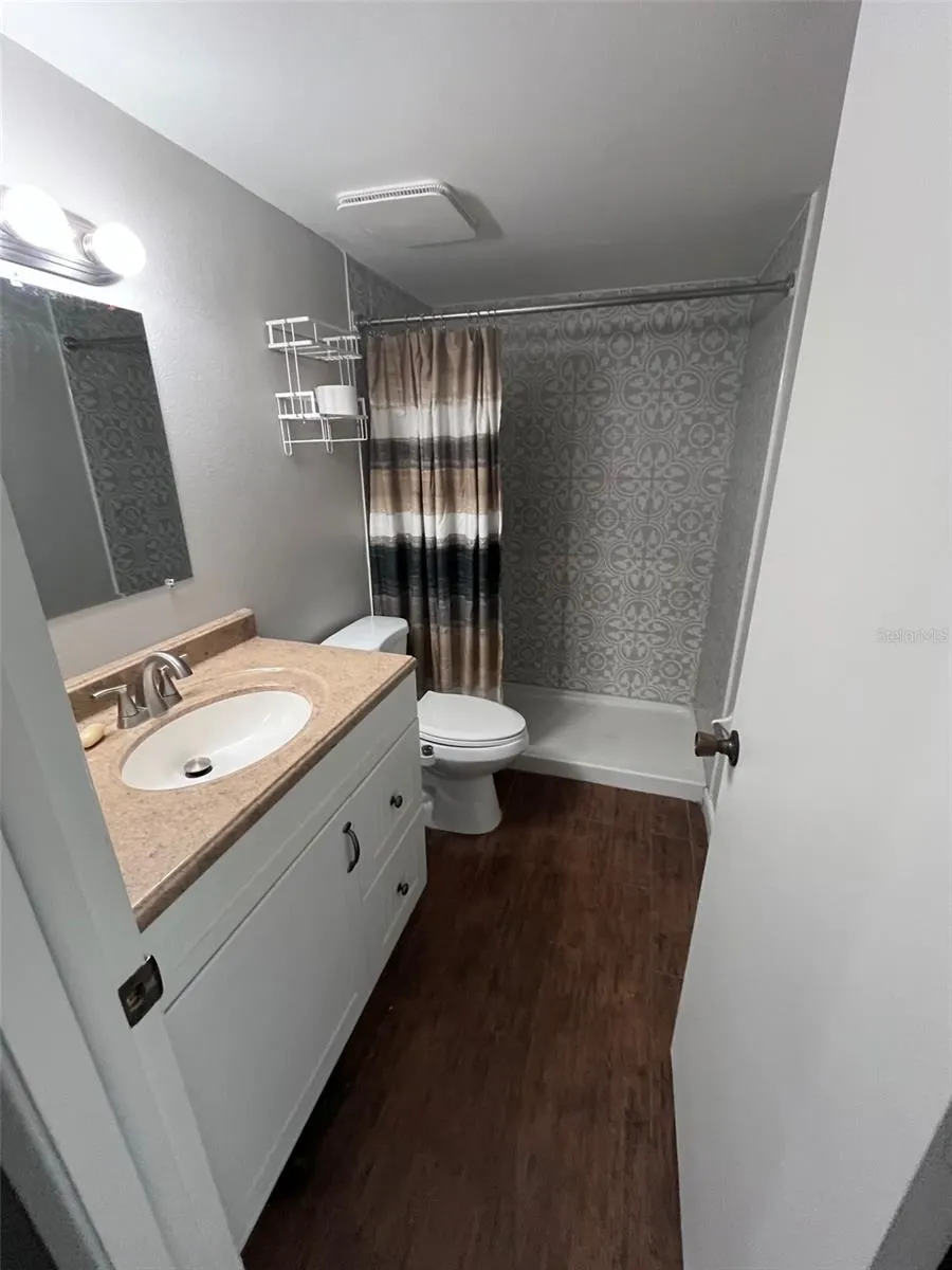 2050 HUNTERS GLEN DR #614 #614