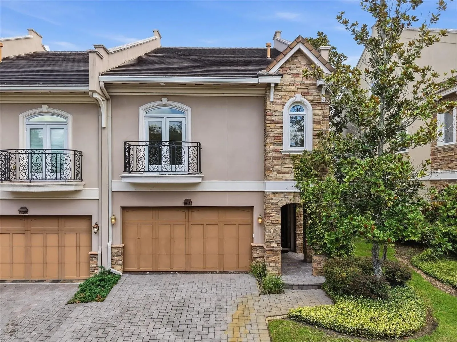 1465 HILLSIDE LANDING DR