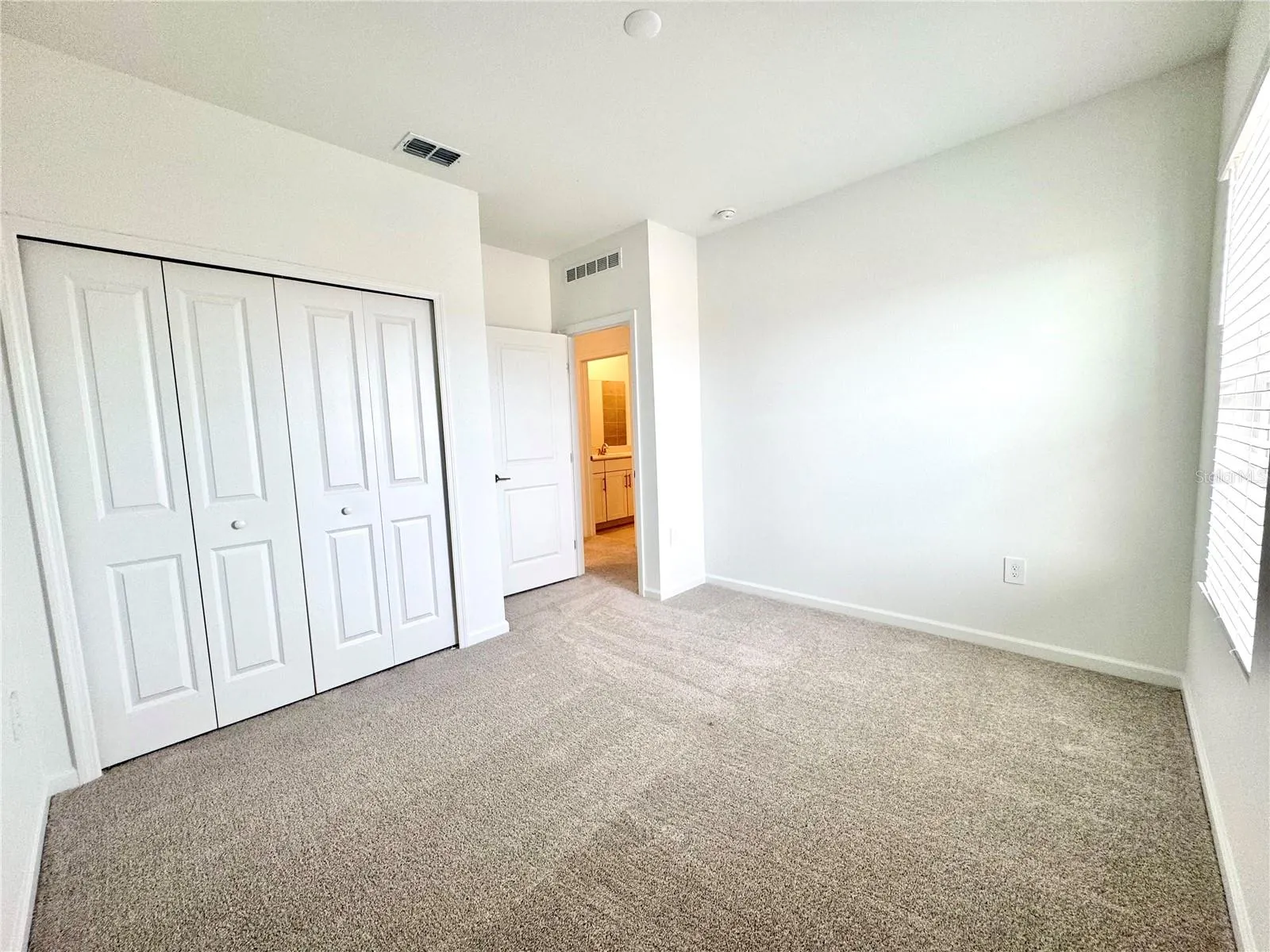 5591 RONIN DR