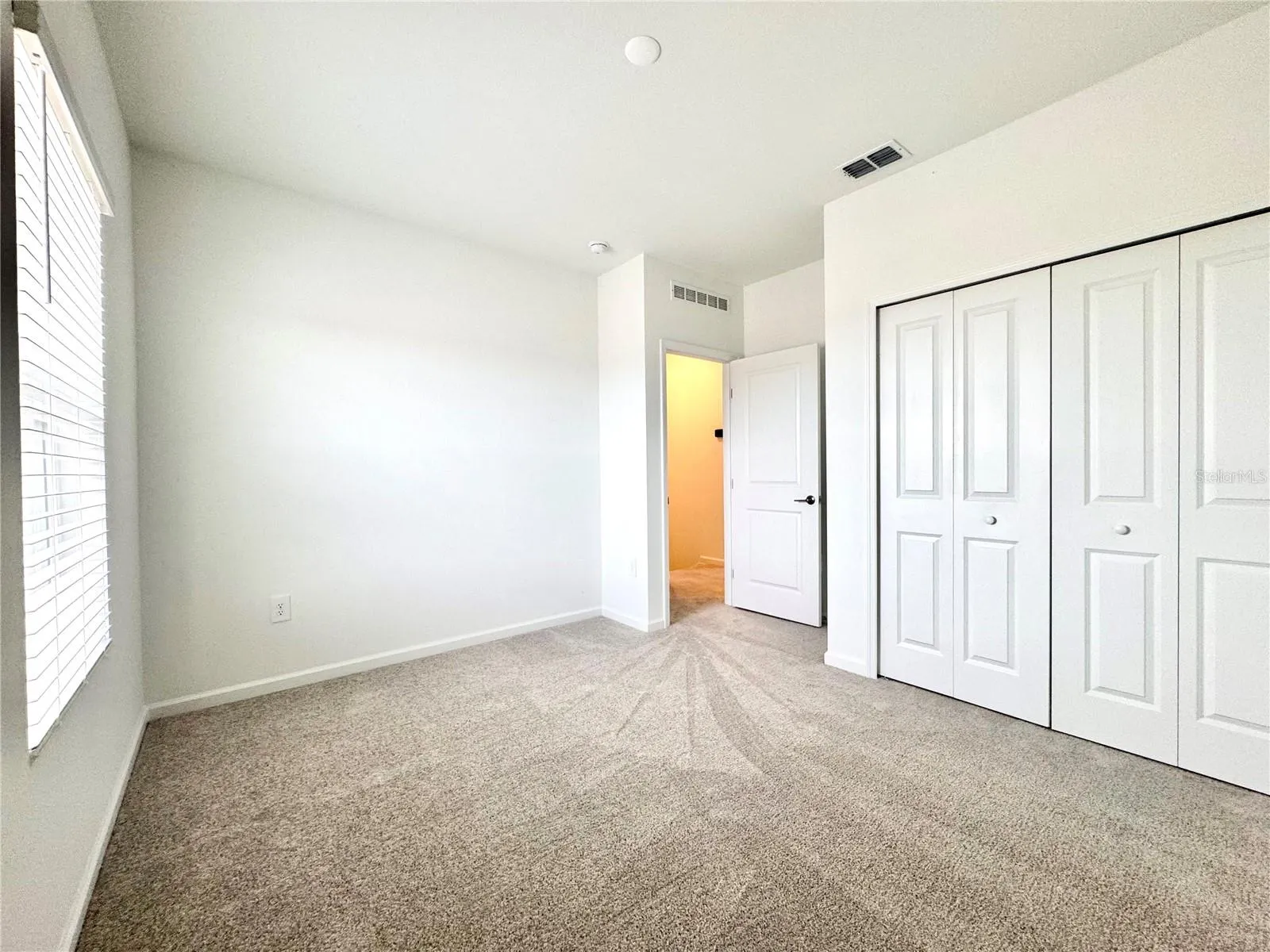 5591 RONIN DR