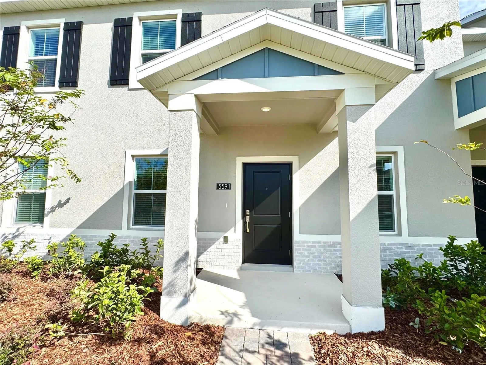 5591 RONIN DR